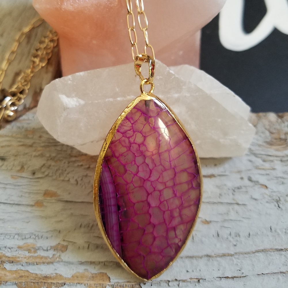 Gold Magenta Dragonvien jasper pendant